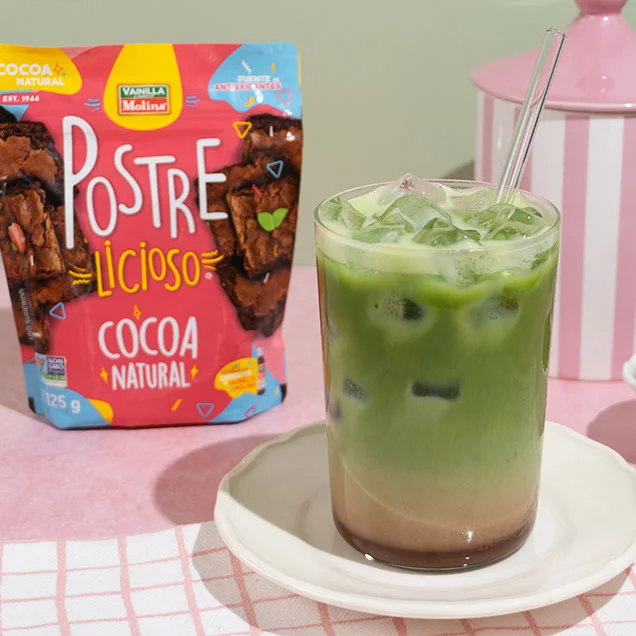 Matcha latte con chocolate