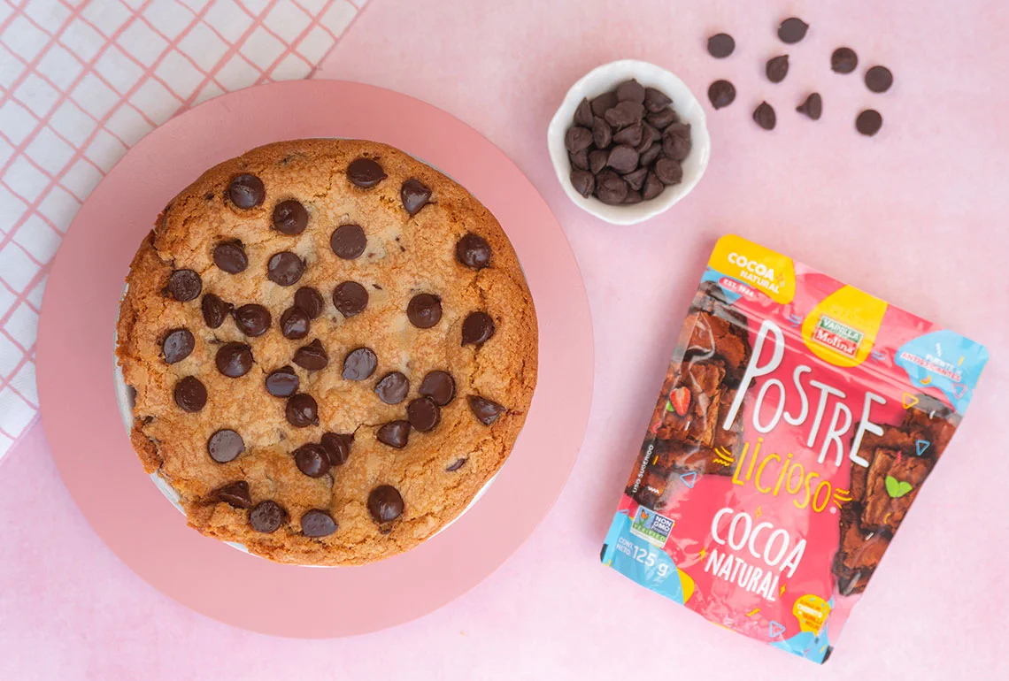 Pastel de galleta relleno de chocolate (Cookie pie)